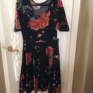 Lularoe Nicole NWT XL with pockets